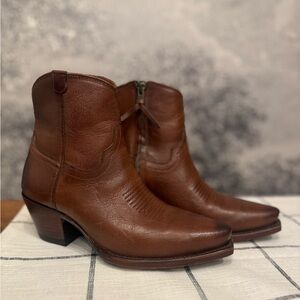 Tecovas Daisy Boots